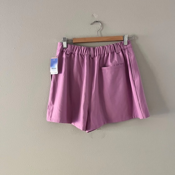 NWT Abound Pleated Lavender Shorts, Sz M - Picture 2 of 5